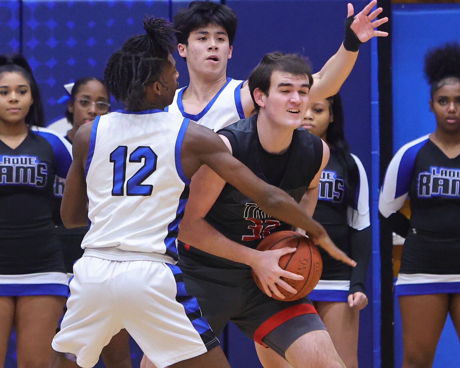 Triad 50, Ladue 46
